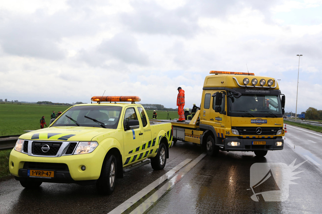 Botsing tussen trekker en bestelbus