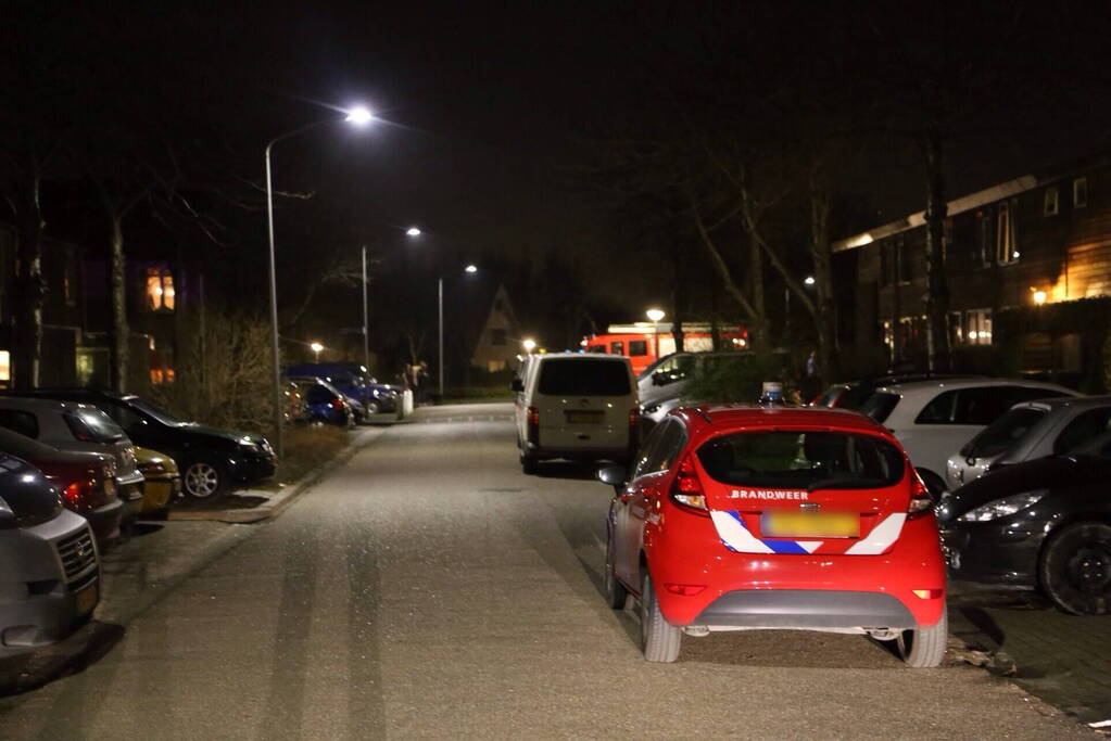 Dode en zwaargewonde gevonden in woning