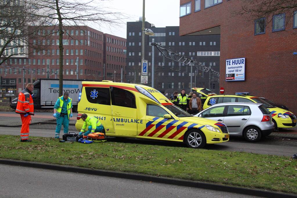 Ernstige aanrijding tussen auto en fietser