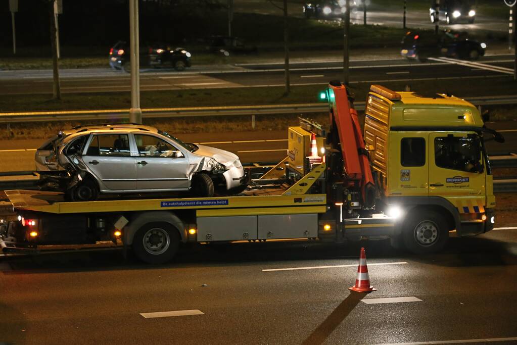 Meerdere voertuigen betrokken bij ongeval op snelweg