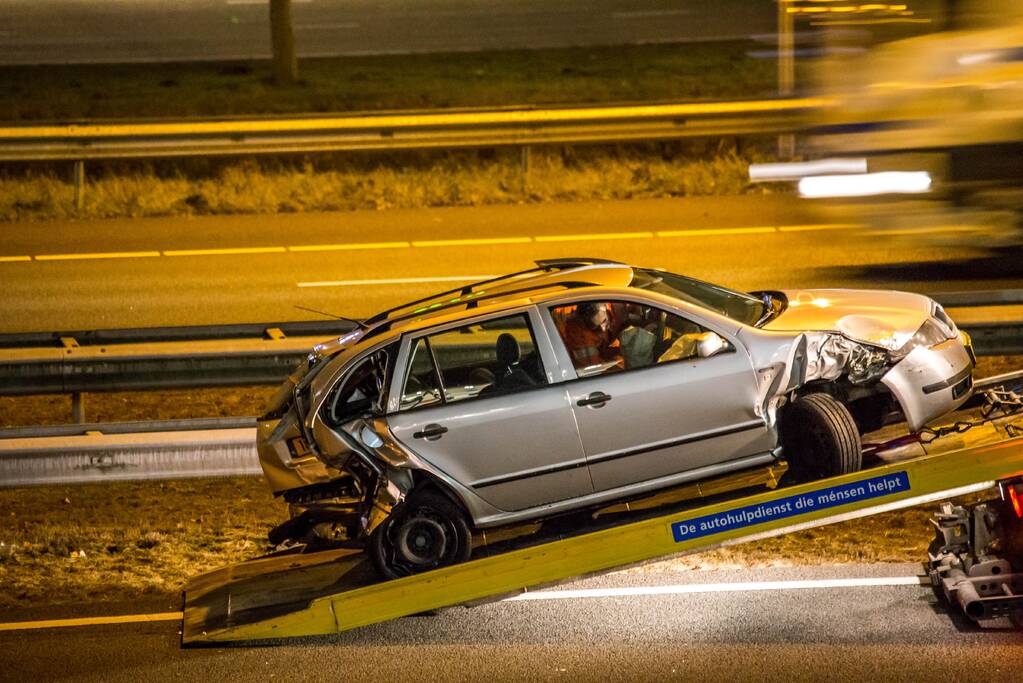 Meerdere voertuigen betrokken bij ongeval op snelweg