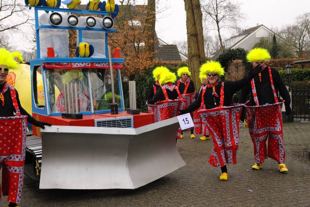 Drukke gezelligheid bij 41e carnavalsoptocht