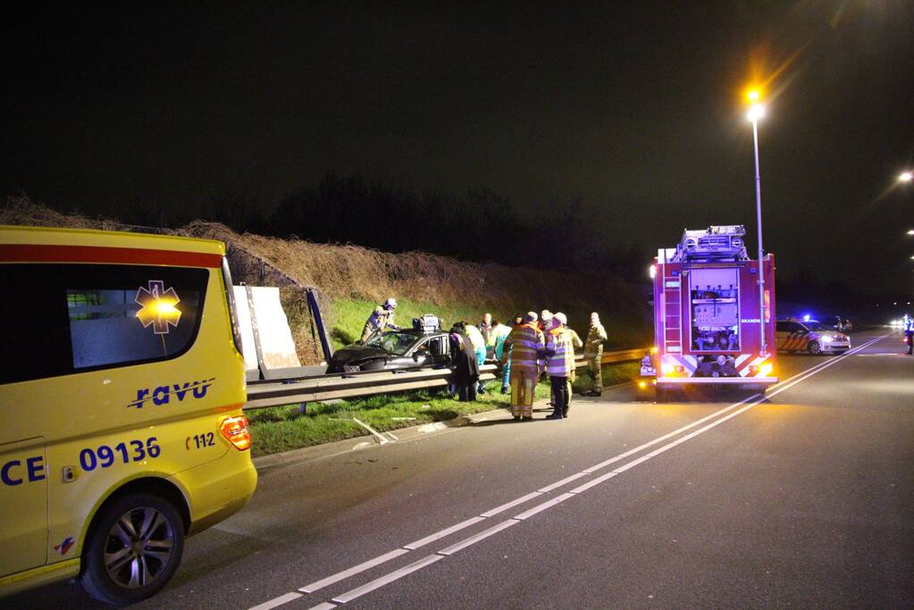 Twee gewonden na eenzijdig ongeval