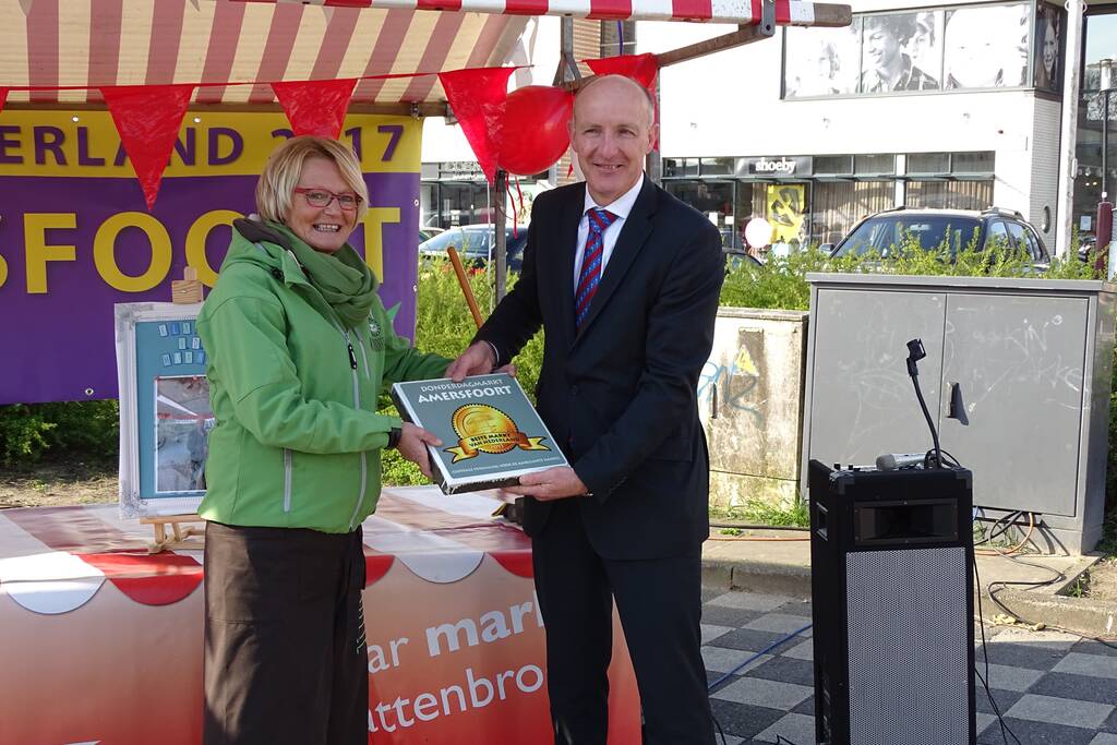 Donderdag Markt officieel Beste Kleine Markt van Nederland 2017