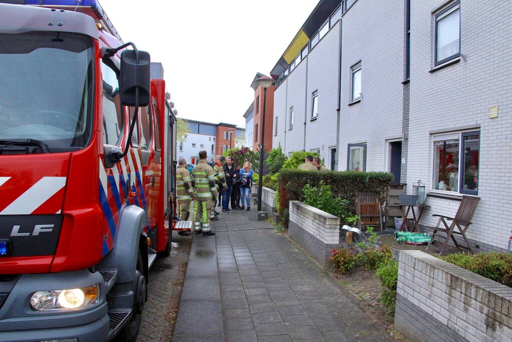 Vergeten oven zorgt voor woning vol rook