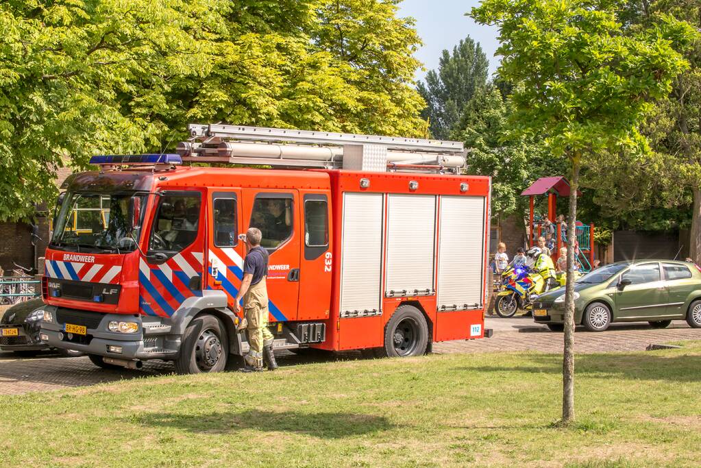 Kindje bekneld op schoolplein Aloysiusschool