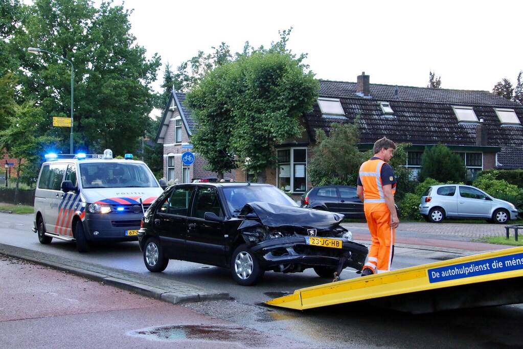 Flinke schade bij kop-staartbotsing