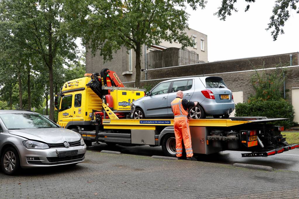 Flinke aanrijding na uitrijden parkeergarage