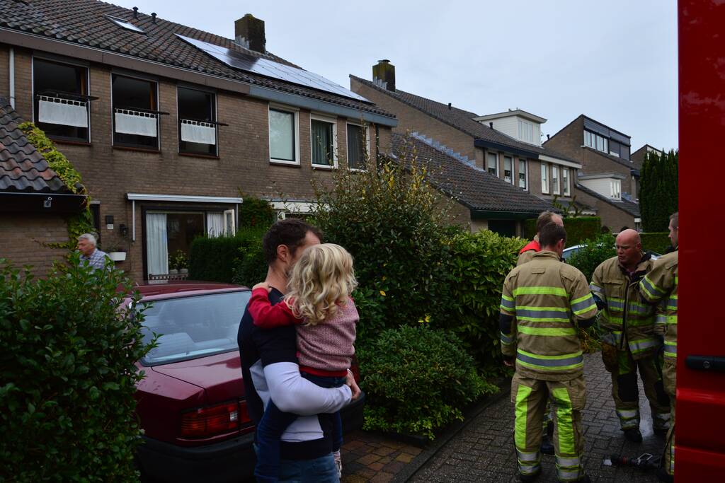 Veel rook na ongelukje met frituurpan