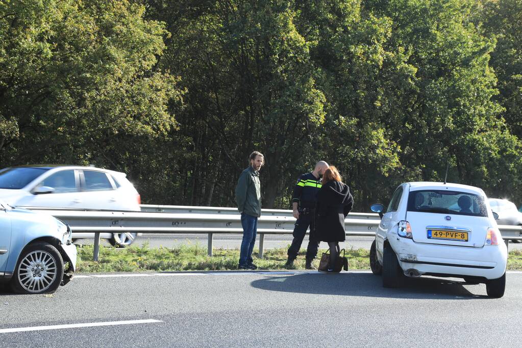 Drie auto's beschadigd bij ongeval