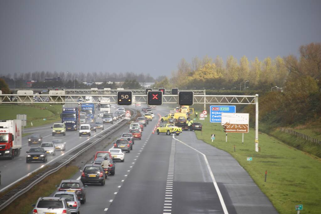 Meerdere voertuigen betrokken bij ongeval op snelweg