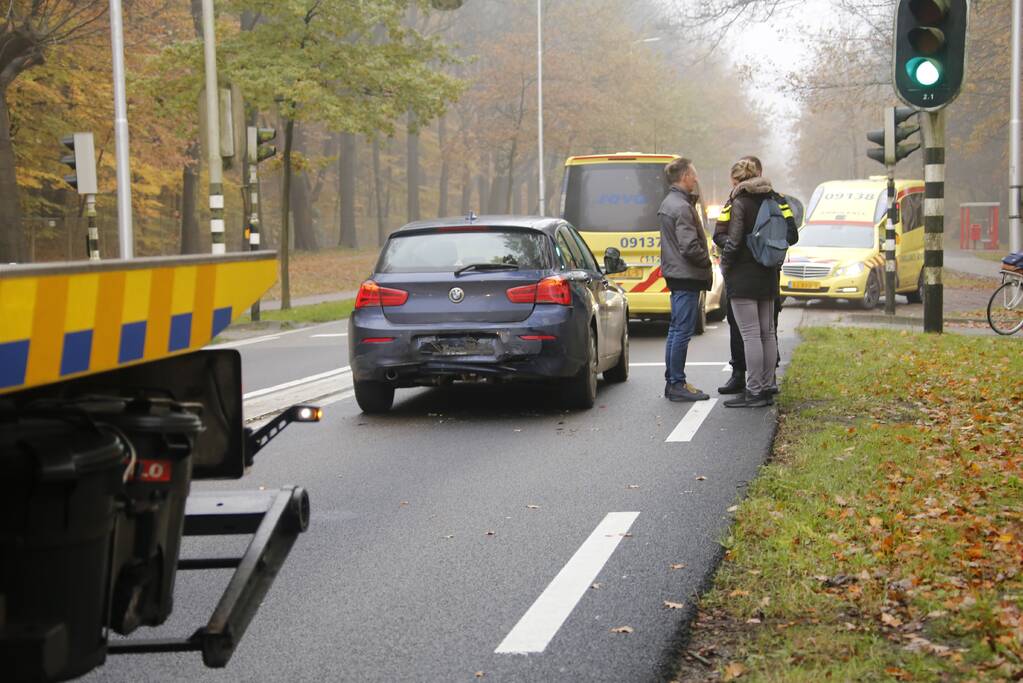 Gewonden bij kop-staart aanrijding