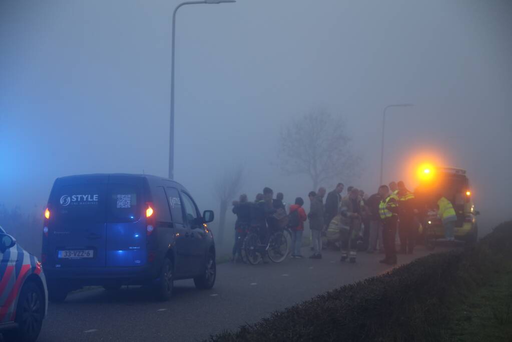 Jongen komt met voet vast te zitten tussen kettingkast en trapper