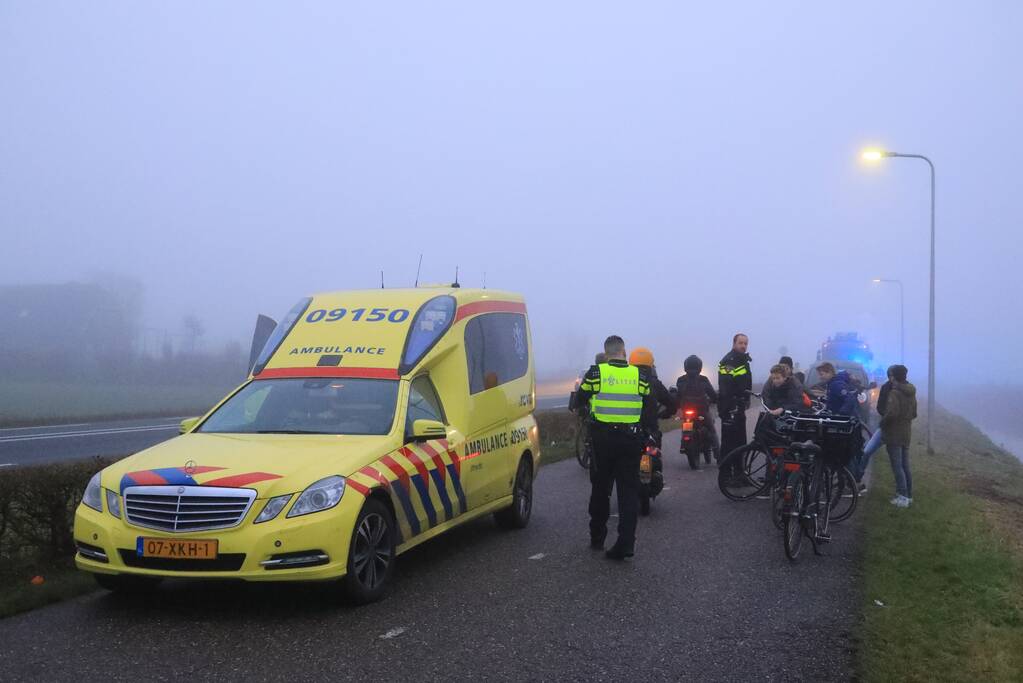 Jongen komt met voet vast te zitten tussen kettingkast en trapper