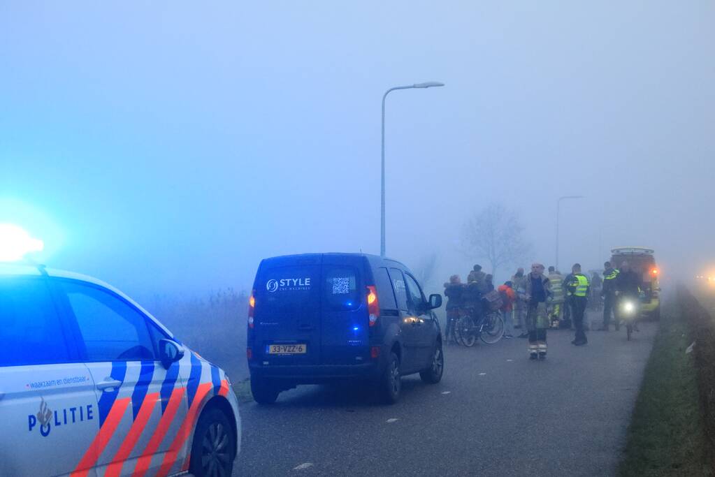 Jongen komt met voet vast te zitten tussen kettingkast en trapper