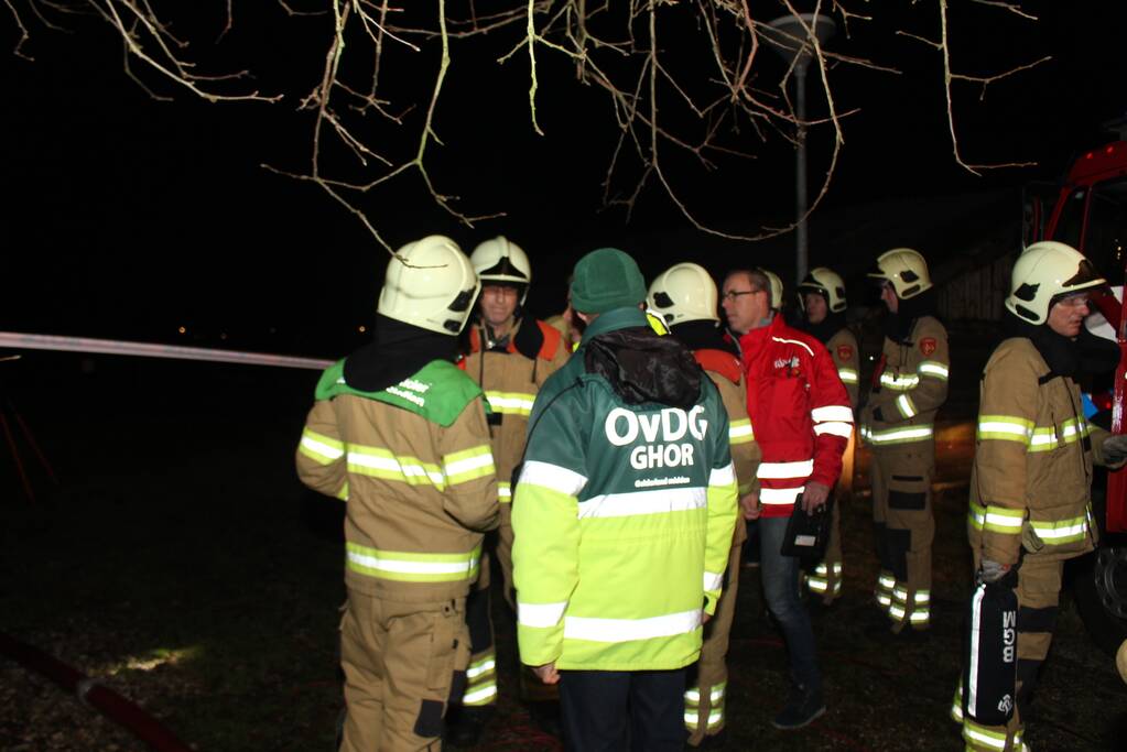 Uitslaande brand verwoest schuur