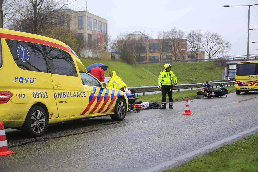 Motorrijder ernstig gewond na ongeval