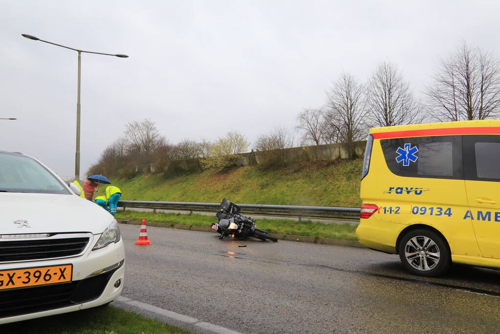 Motorrijder ernstig gewond na ongeval