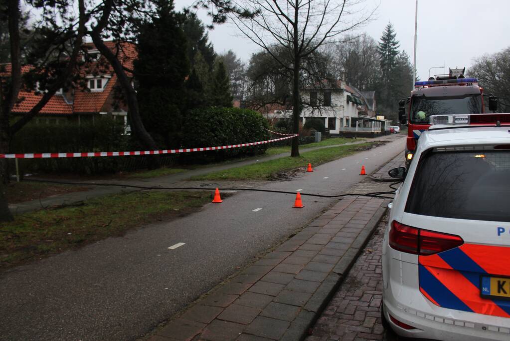 Brandweer opzoek naar gaslek