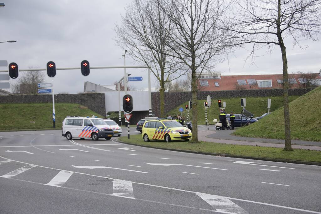 Man gewond na verkeersconflict