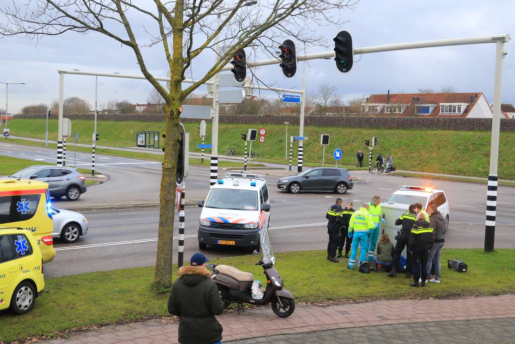 Man gewond na verkeersconflict