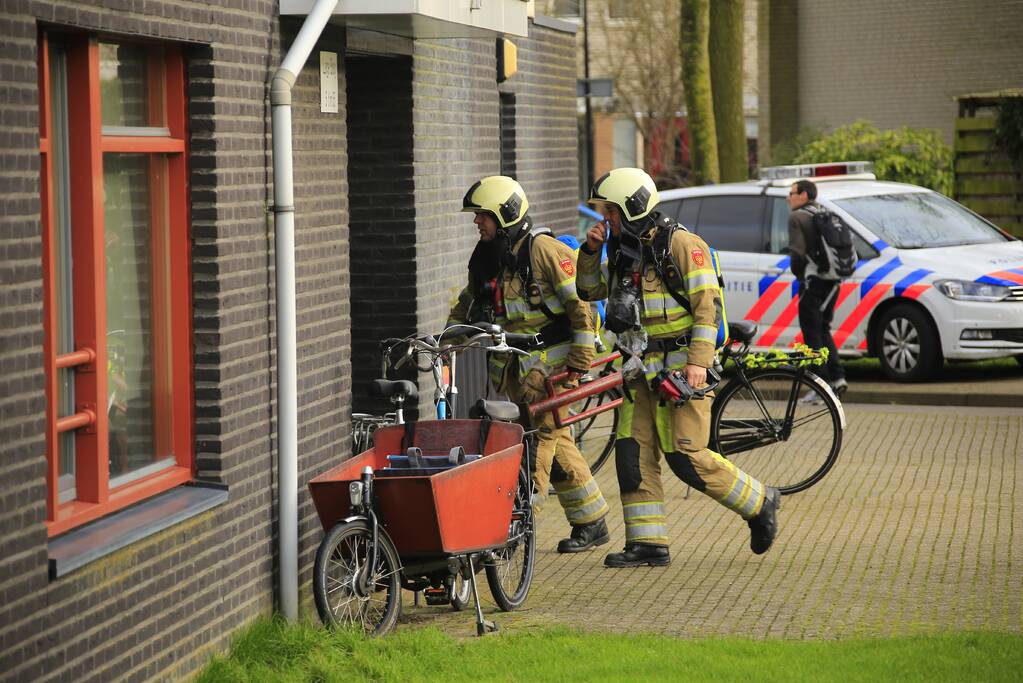 Persoon overleden bij flat brand