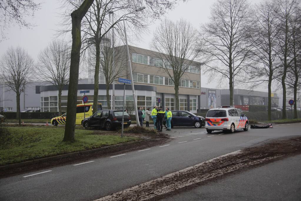 Flinke schade bij botsing op kruising