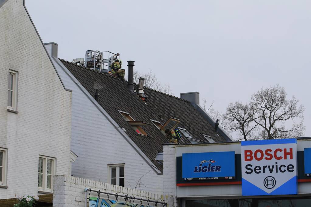 Brandweer druk met schoorsteenbrand