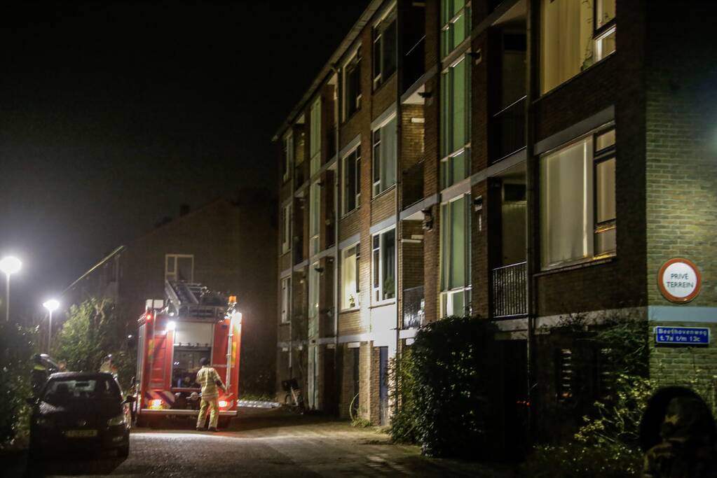 Brandweer draait kraan dicht na lekkage