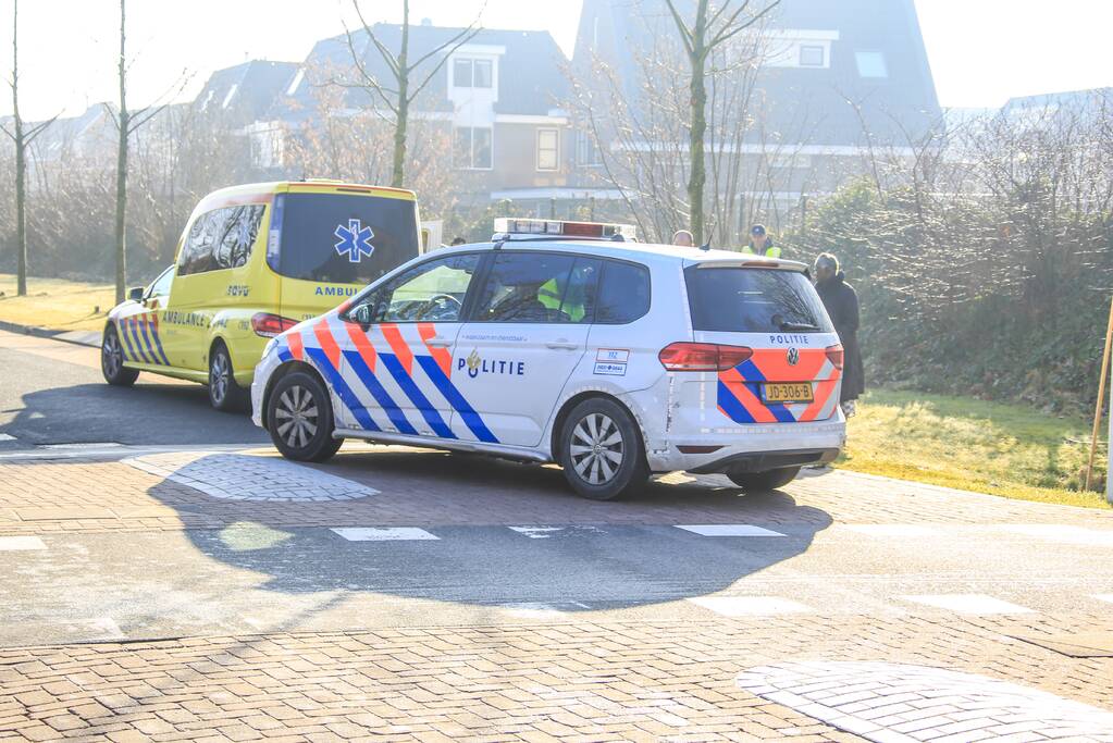 Fietser gewond na botsing met auto