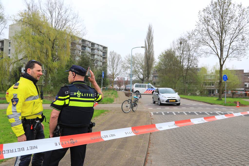 Fietsster aangereden door auto