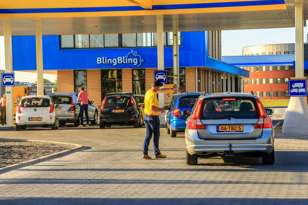 Ruim 1500 keer belastingvrij getankt op openingsdag tankstation