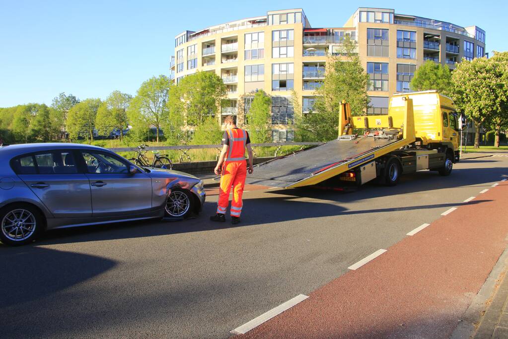 Flinke schade bij ongeval op kruising