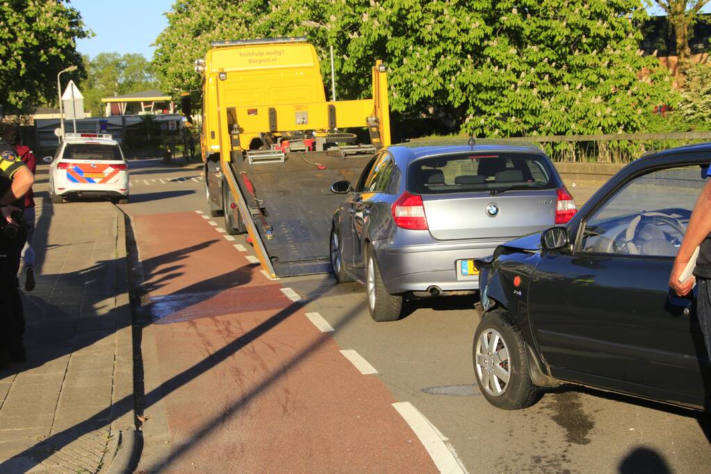 Flinke schade bij ongeval op kruising