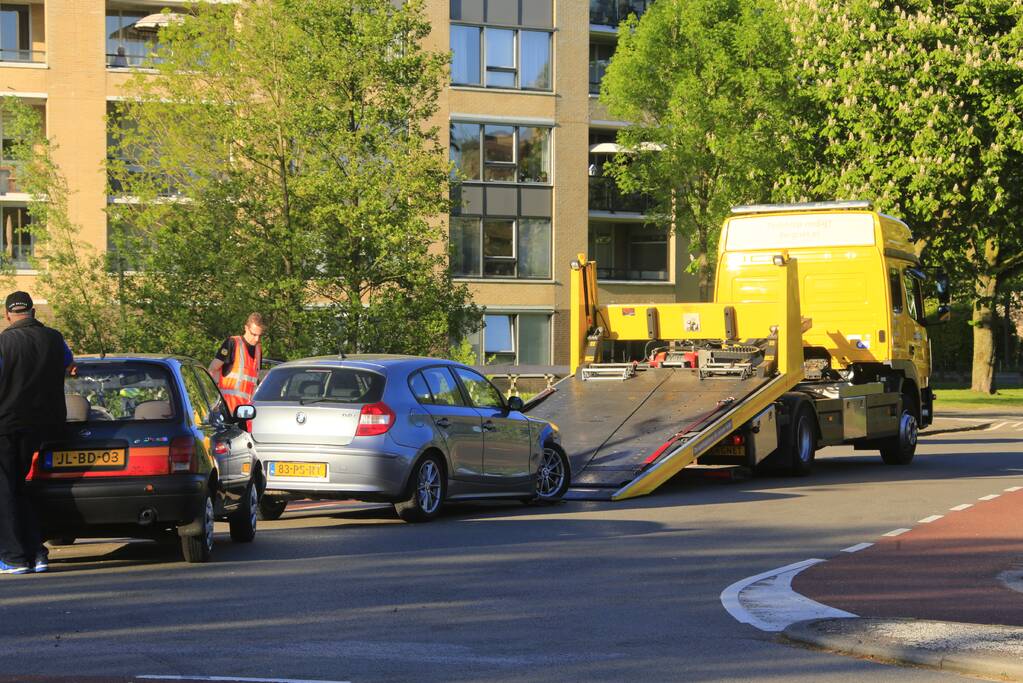 Flinke schade bij ongeval op kruising