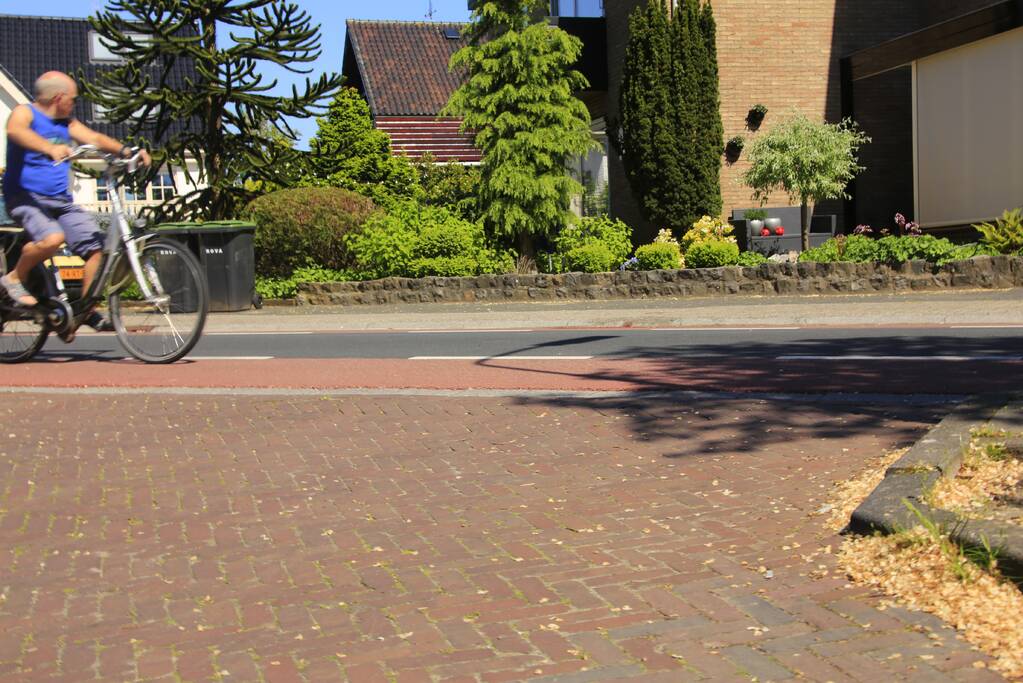 Scootmobieler valt na uitwijkmanoevre