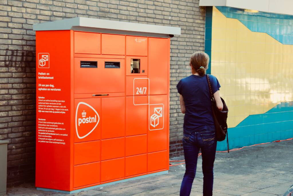 Eerste Pakketautomaat geplaatst