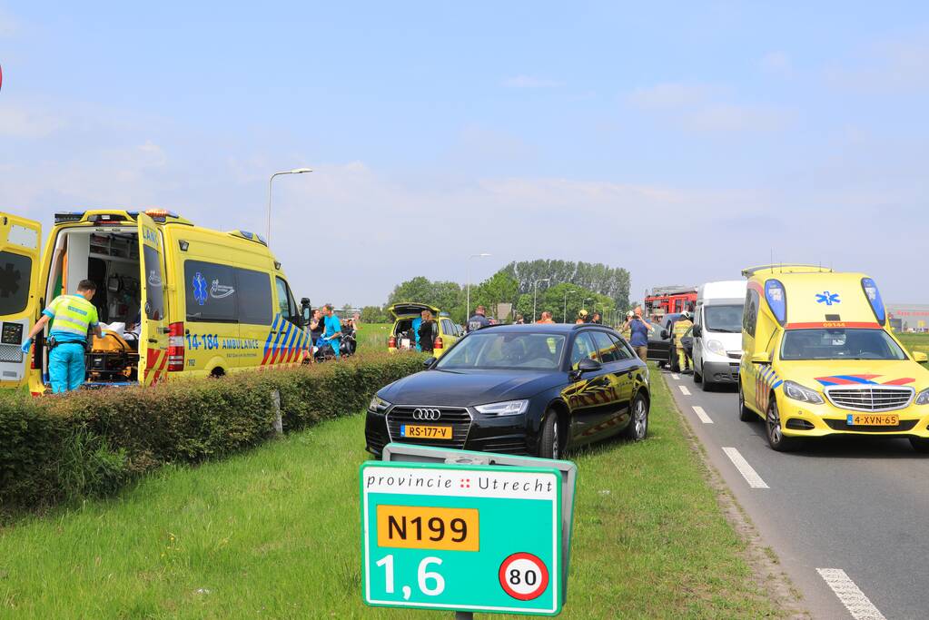 Meerdere gewonden bij kop-staartaanrijding