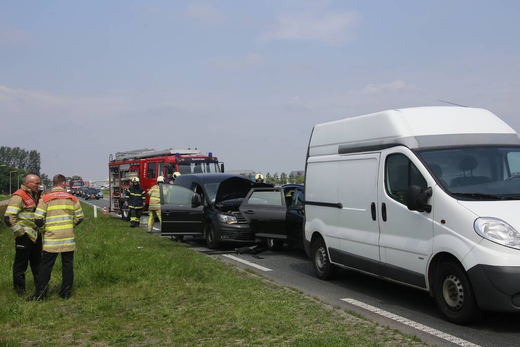 Meerdere gewonden bij kop-staartaanrijding