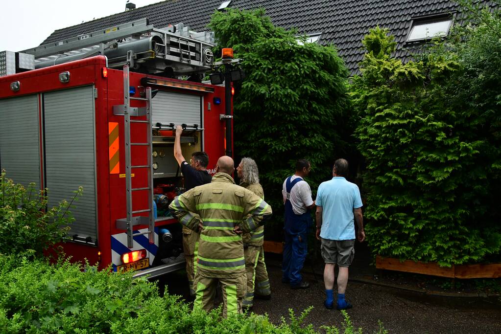 Water loopt uit sanitair en zet woning blank