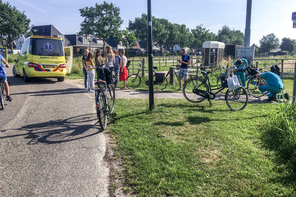 Fietsers gewond na botsing