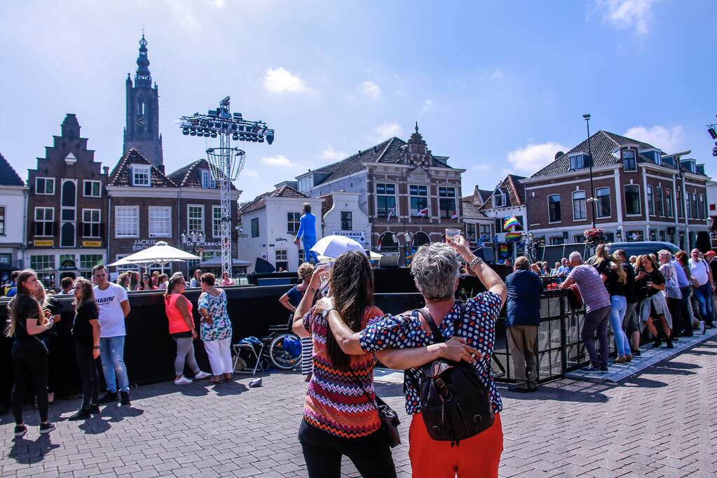 Soundcheck Muziekfeest op het Plein trekt veel publiek