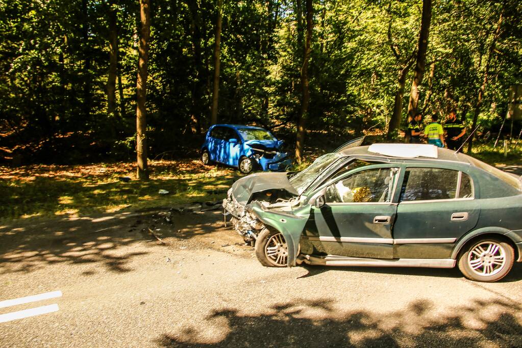 Meerdere gewonden na frontale aanrijding