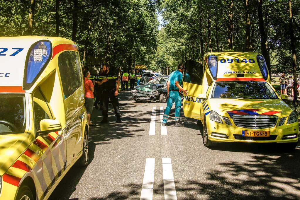 Meerdere gewonden na frontale aanrijding