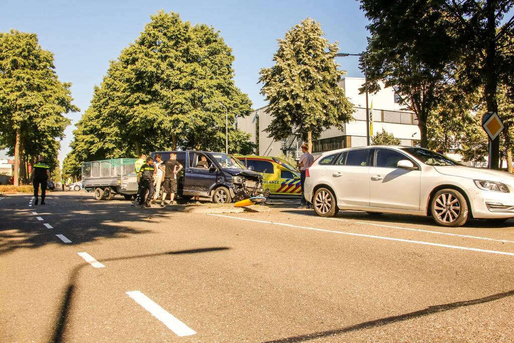 Gewonde na flinke crash