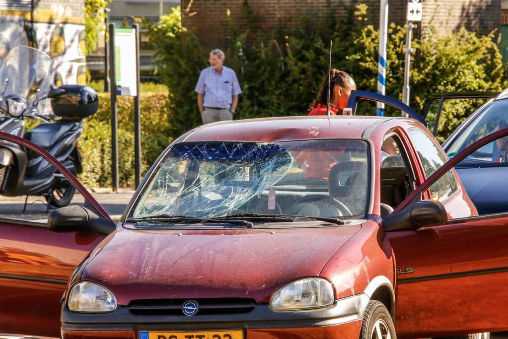 Overstekende fietser aangereden