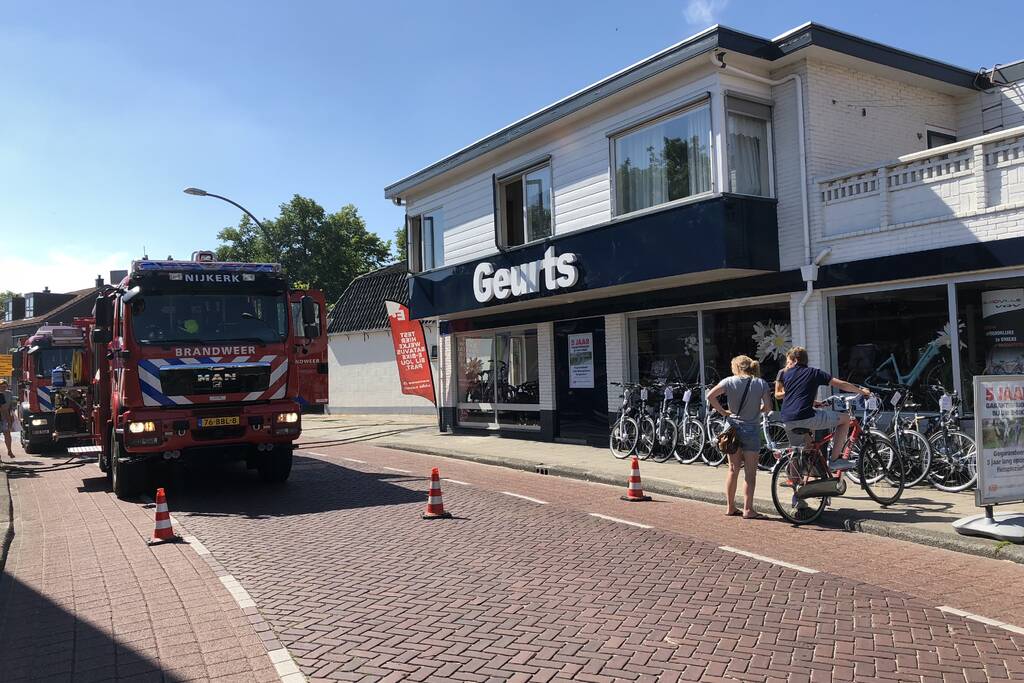 Brand in schuur van Geurts Tweewielers