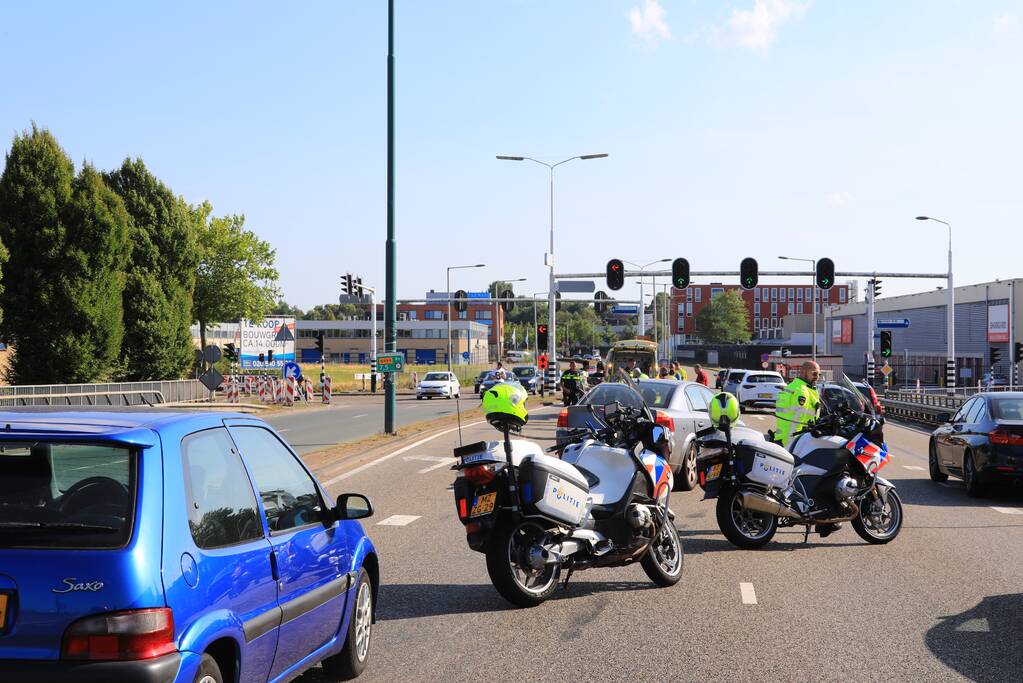 Motorrijder hard onderuit