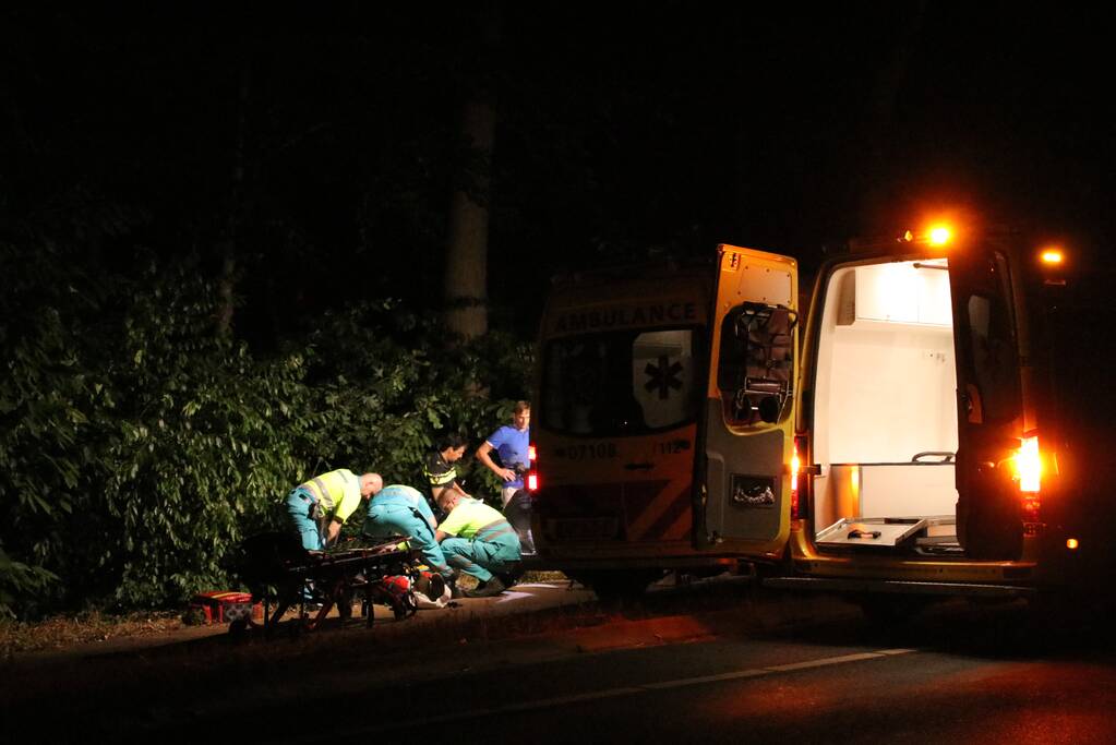 Scooterrijder zwaargewond na eenzijdig ongeval