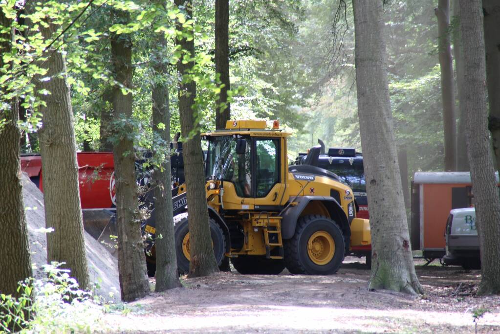 Voorbereiding voor ontploffing van bom in vollegang